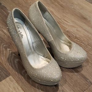 Charlotte Russe Sparkly Silver Pumps